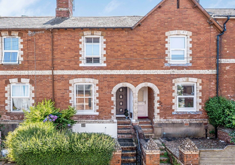 Property photo 1 of 27