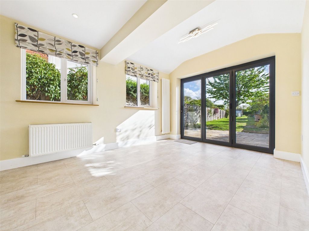 Property photo 3 of 20 Picture No. 44