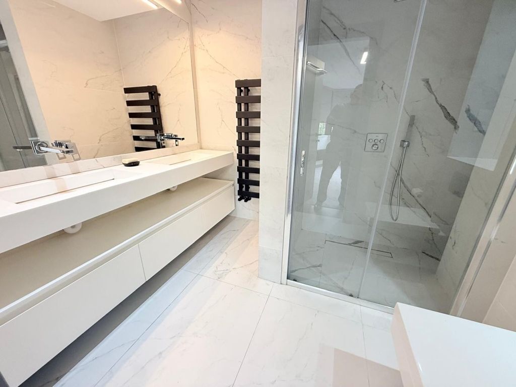 Additional image 13 of 3 bed flat to rentBeech Hill Avenue, Hadley Wood EN4