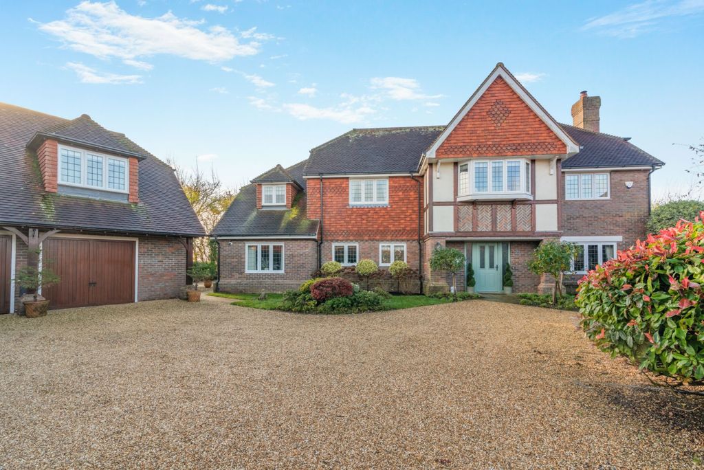 Property photo 1 of 22 Picture No. 02