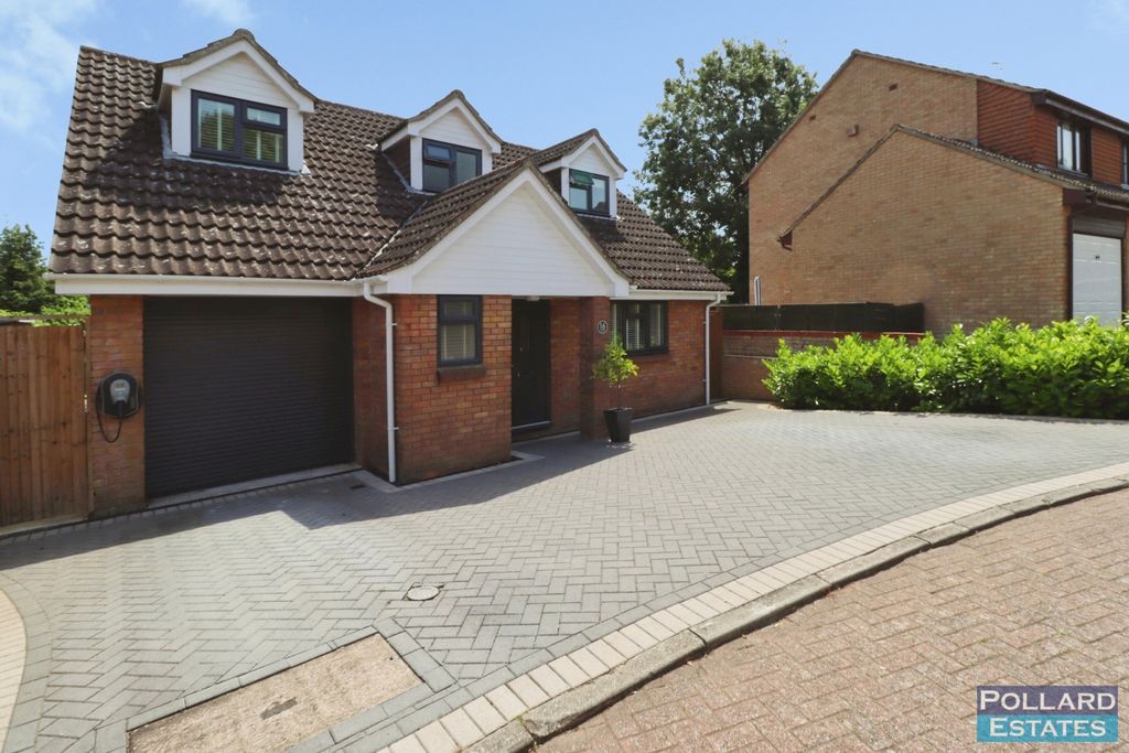 Property photo 1 of 29 Pbox-Img.Jpg