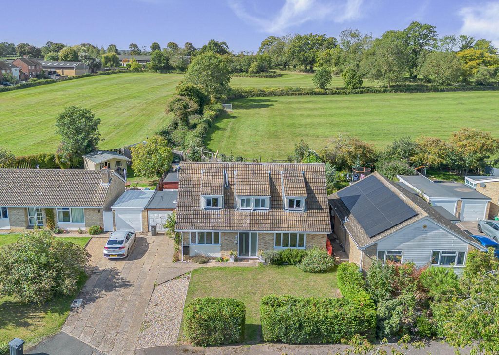 Property photo 1 of 31 38_62995-1.Jpg