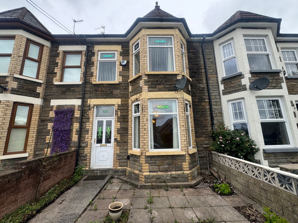 Property photo 1 of 24