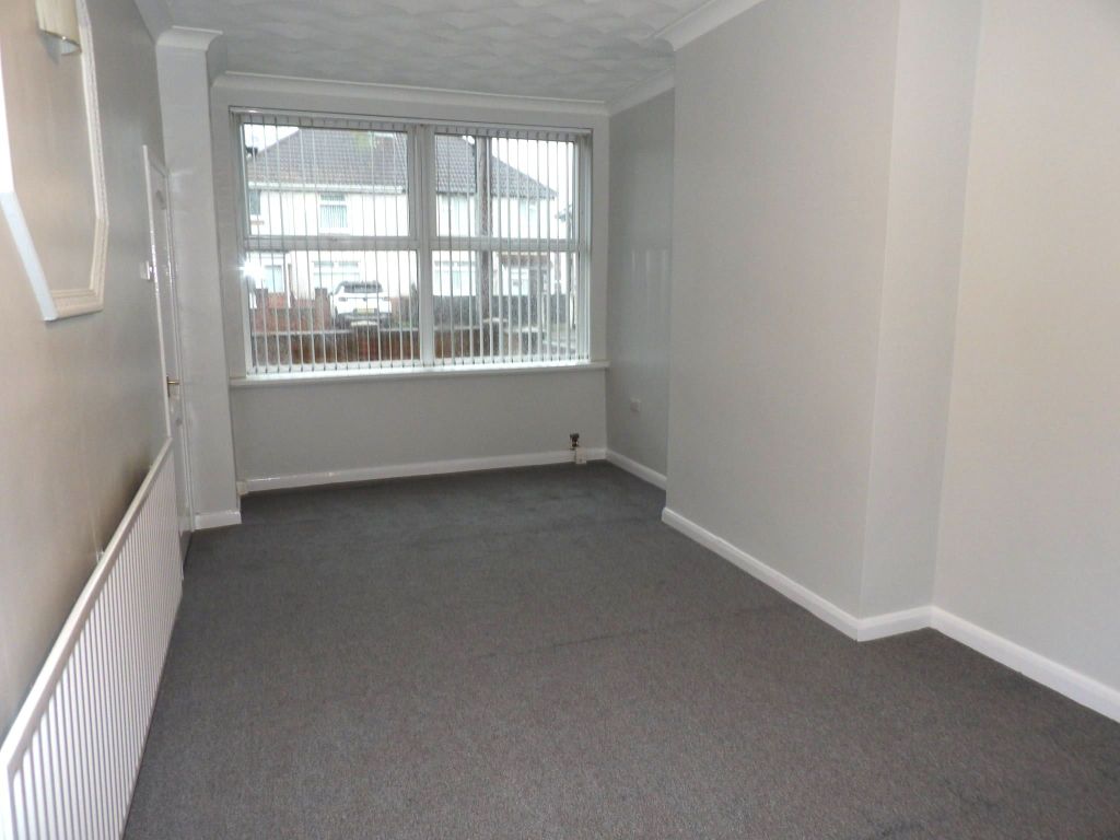 Property photo 2 of 11 Photograph 2