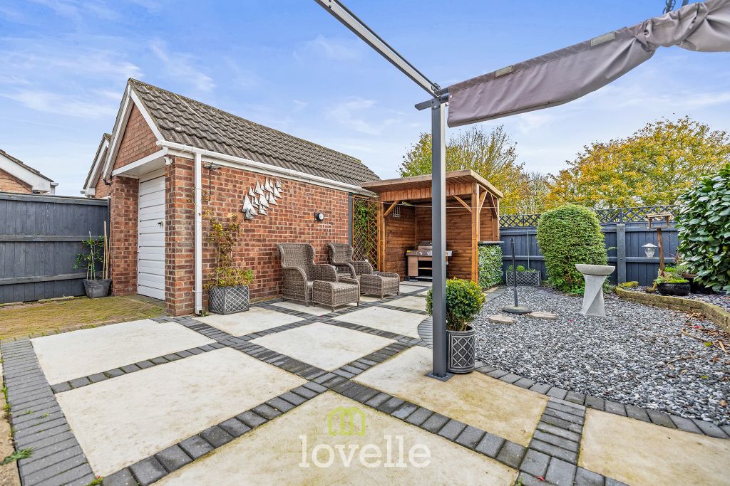 Property photo 2 of 26