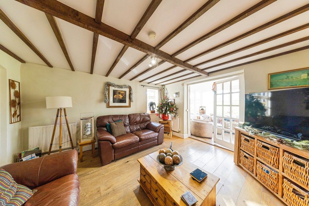 Property photo 3 of 30