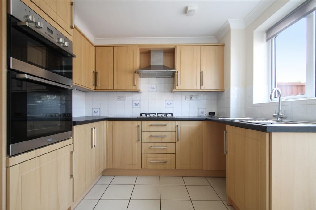 Property photo 3 of 18 Img_7986.Jpg