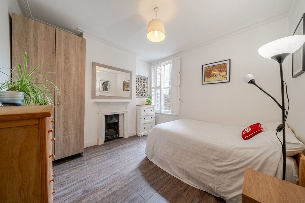 Property photo 3 of 19 Picture No. 09