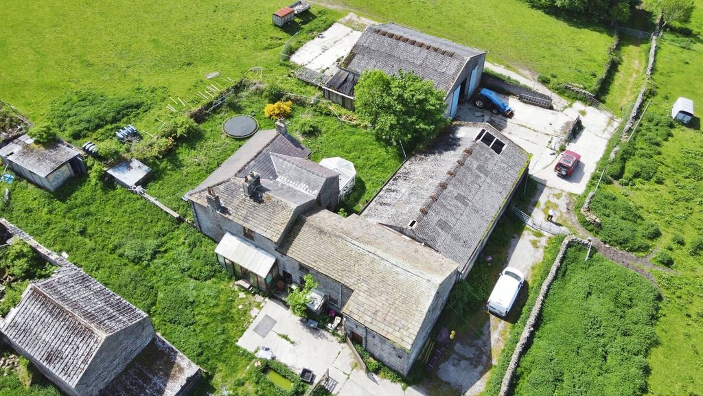 Property photo 3 of 9 Ravens Leach Farm