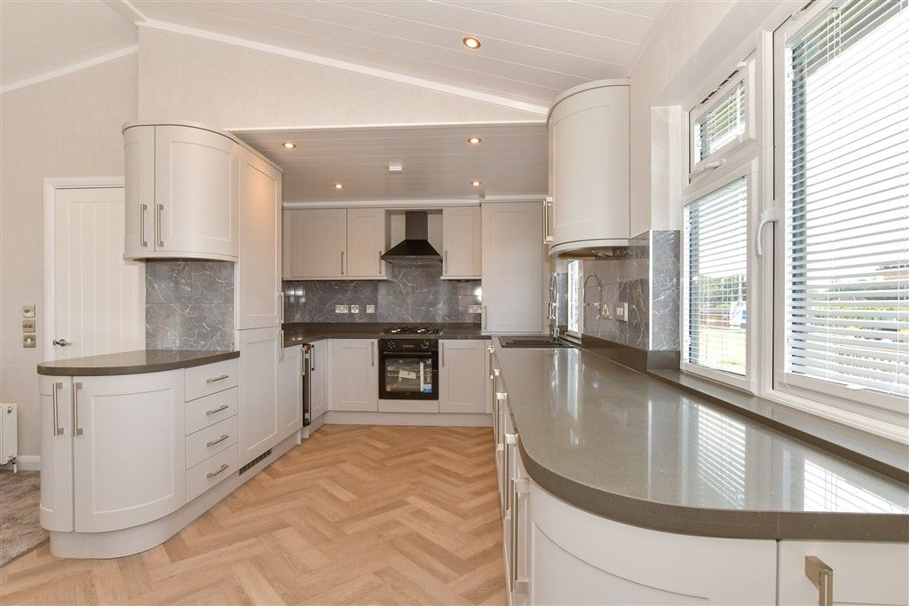 Property photo 3 of 11 Kitchen/Lounge/ Dining Area