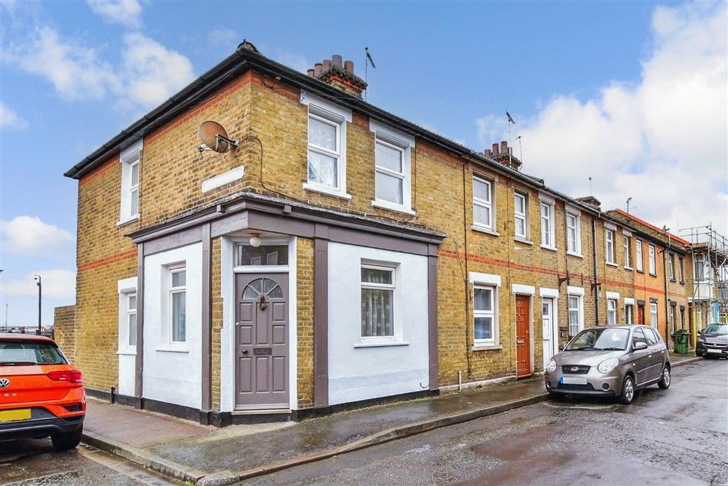 Property photo 2 of 8 Front (Web)