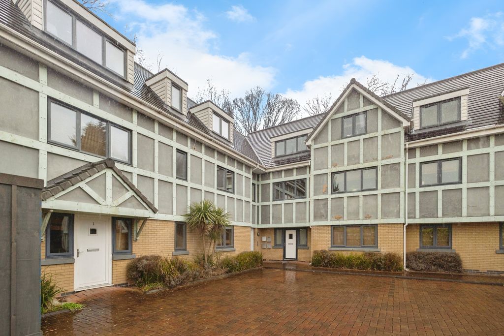 Property photo 1 of 17 Photography