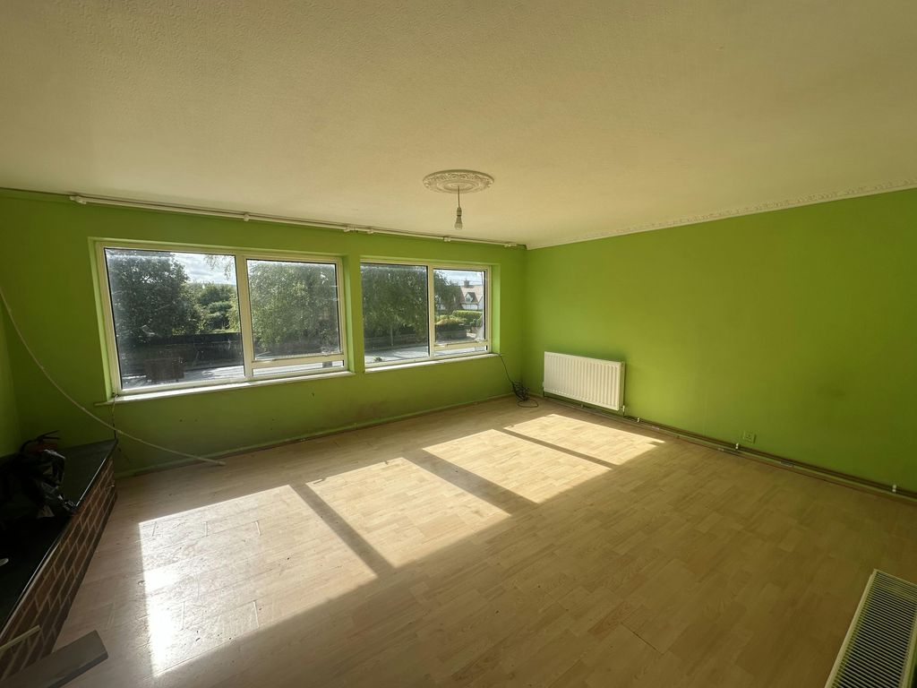 Property photo 2 of 5 Img_2833 2.Jpg