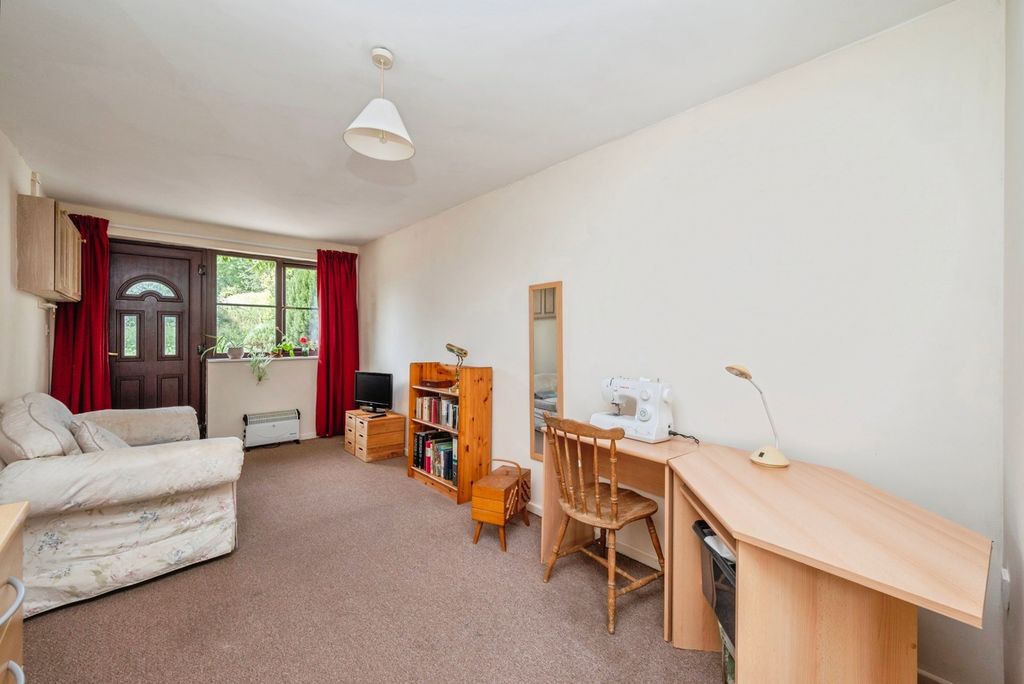 Property photo 3 of 33 Pbox-Img.Jpg