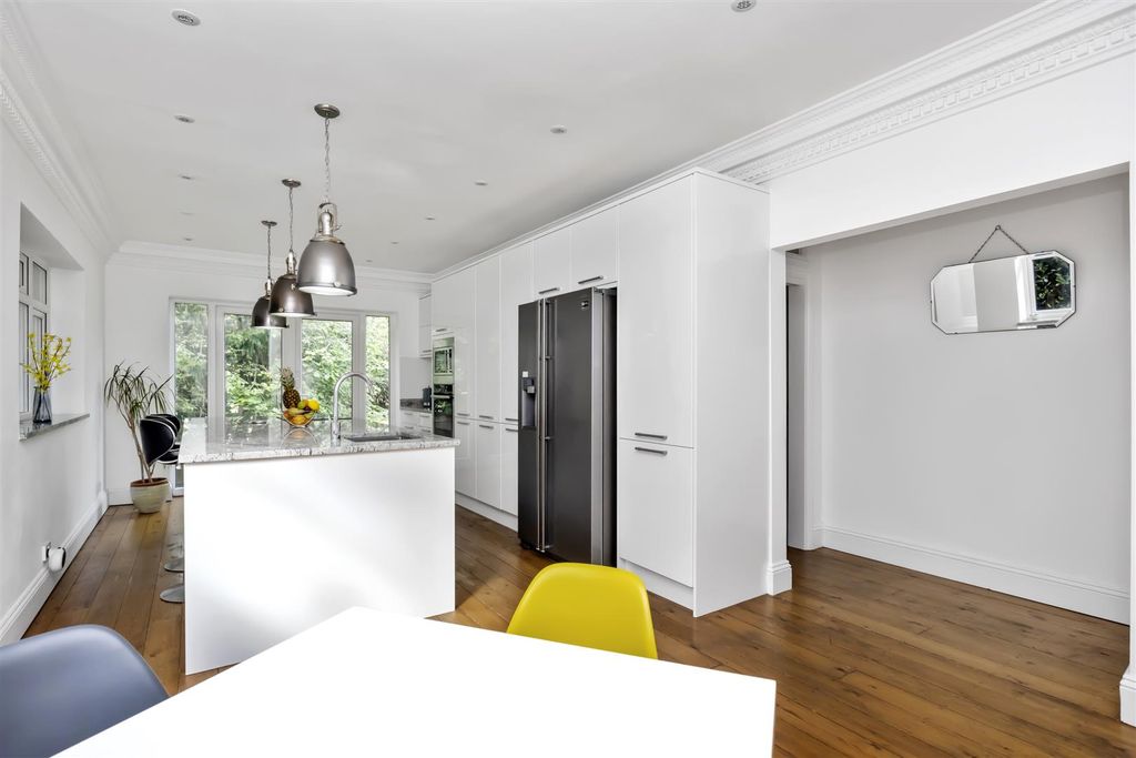 Property photo 1 of 30 Kitchen/Dining Room