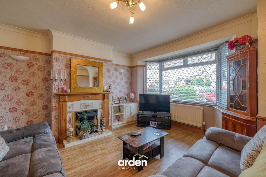 Property photo 2 of 14