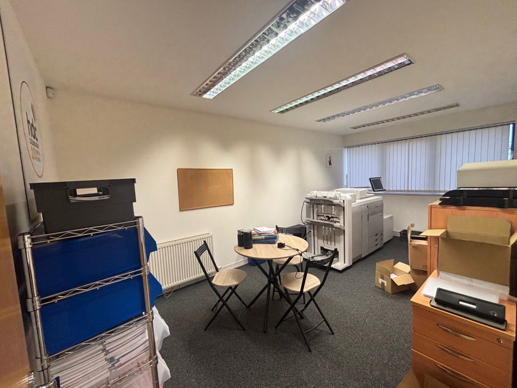 Property photo 2 of 7 Photo 2