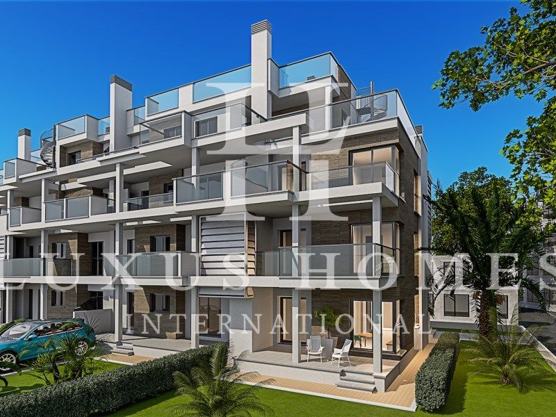 Property photo 1 of 3