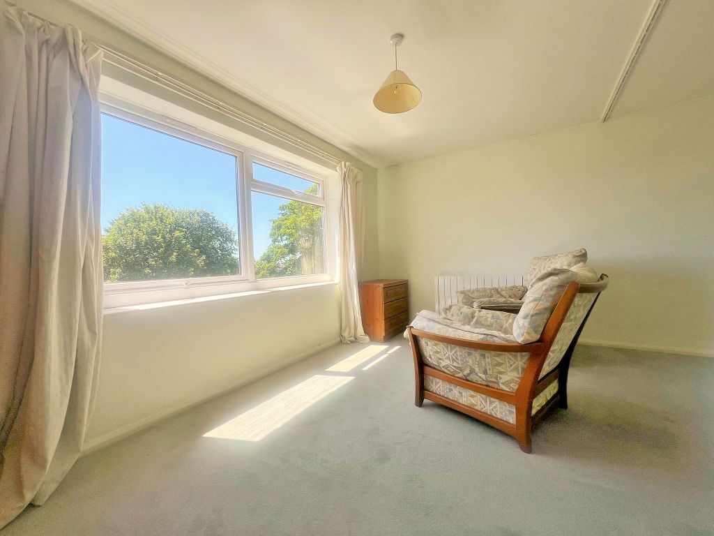 Property photo 3 of 18 20