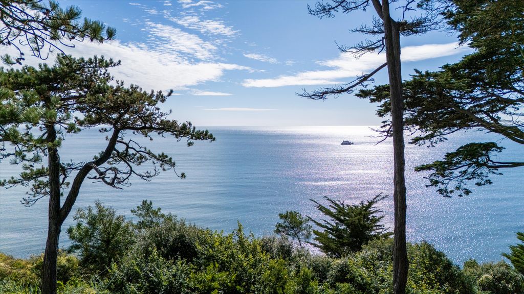 Property photo 2 of 23 Image