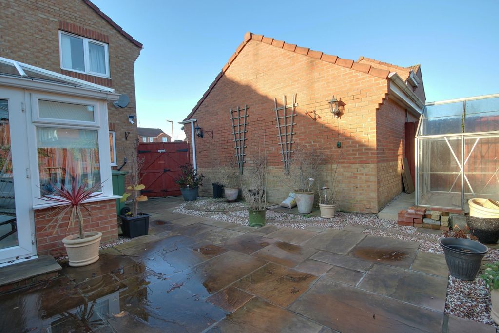 Property photo 2 of 21 1 Garden A