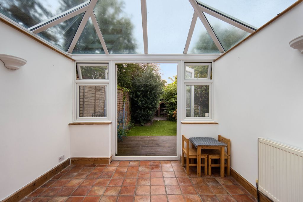 Property photo 3 of 21 Picture No. 04