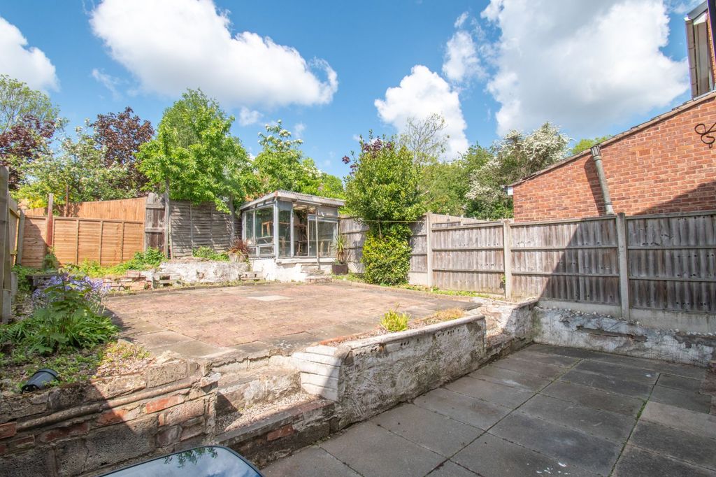 Property photo 3 of 10