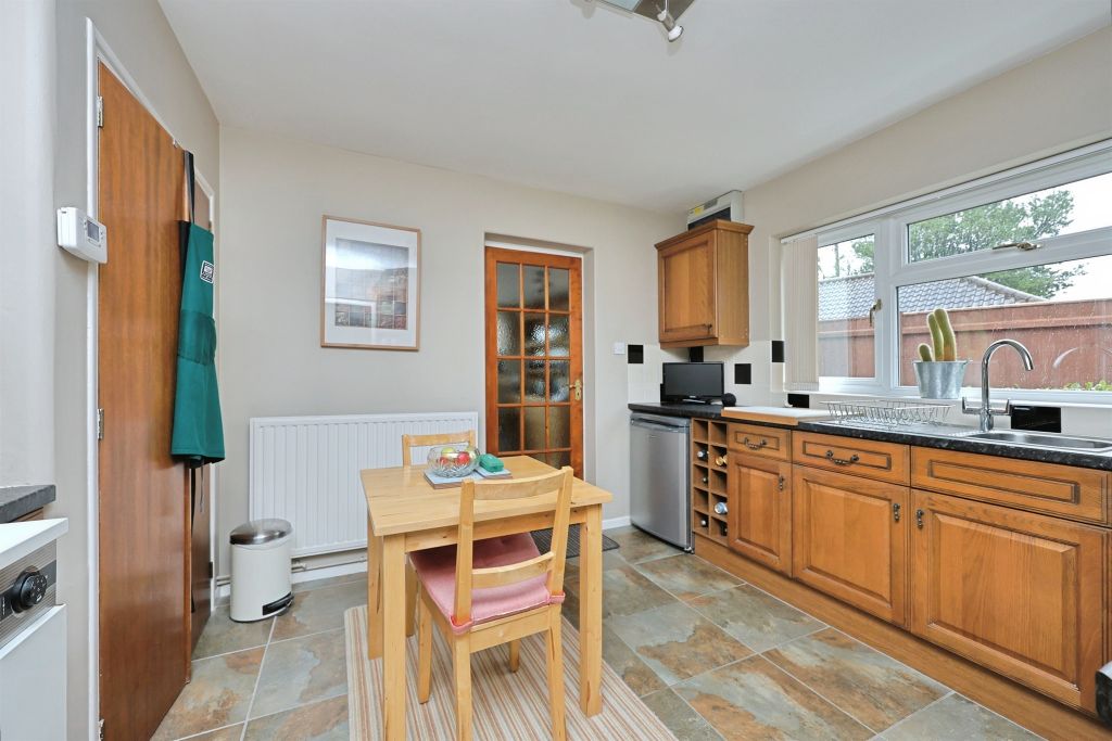 Property photo 3 of 20