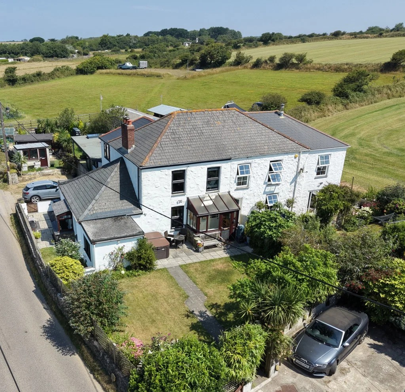 Property photo 1 of 27