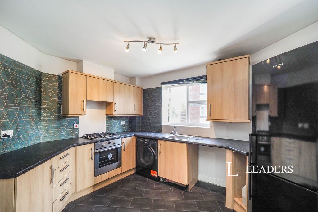 Property photo 2 of 8 Onp52787