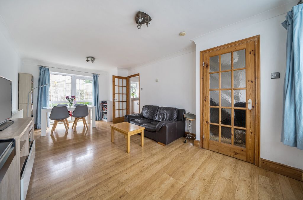 Property photo 2 of 20 1423675-8-69Aadda...