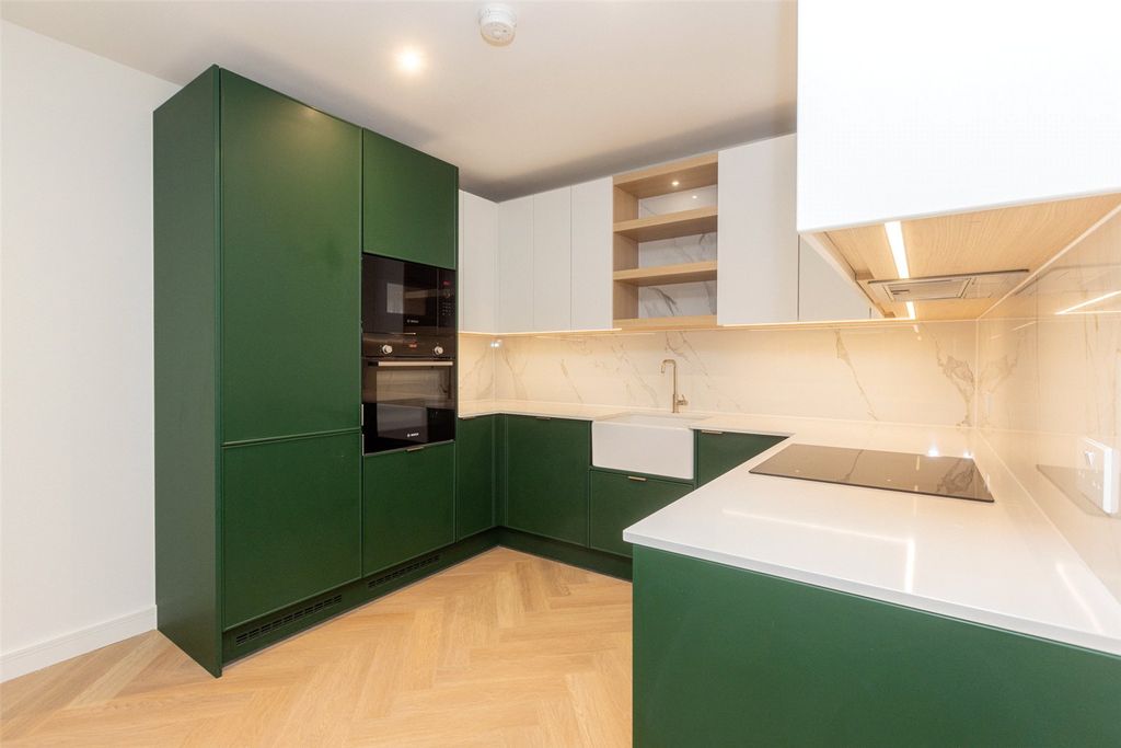 Property photo 1 of 14 Picture No. 25