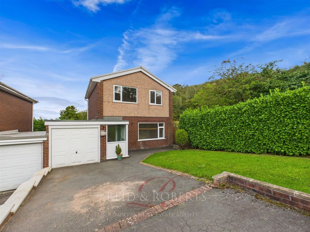Property photo 1 of 26 Cam05148G0-Pr0075-Still025.Jpg
