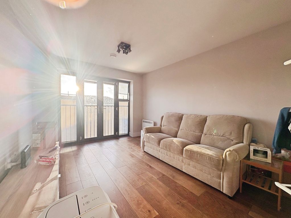 Property photo 1 of 9 Pbox-Img.Jpg