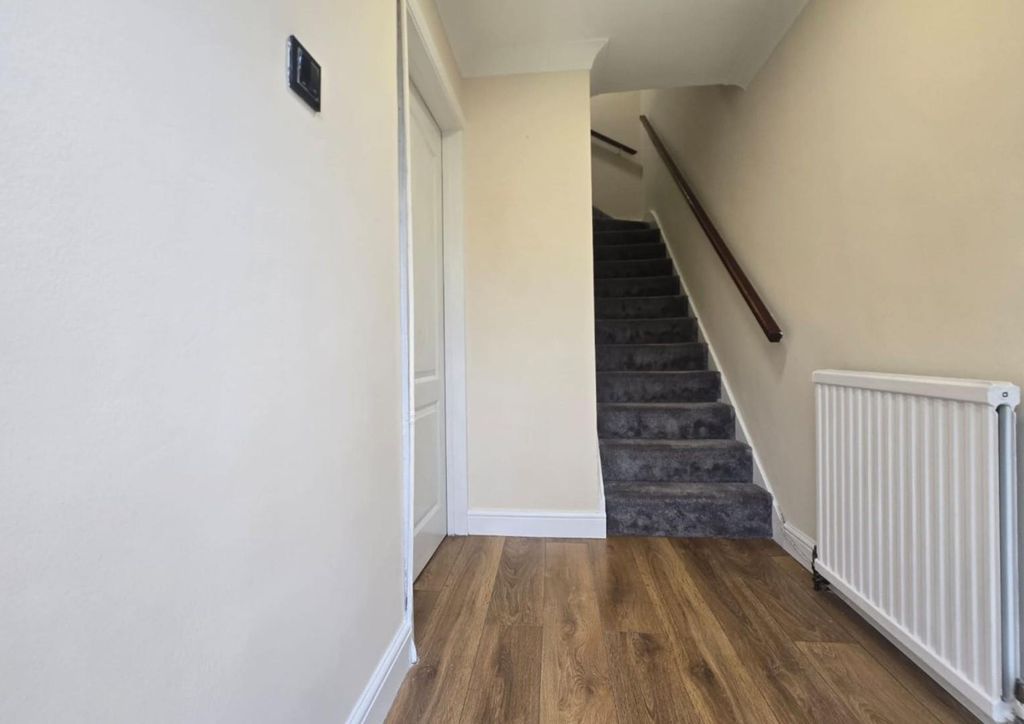 Property photo 2 of 19 2.Jpg