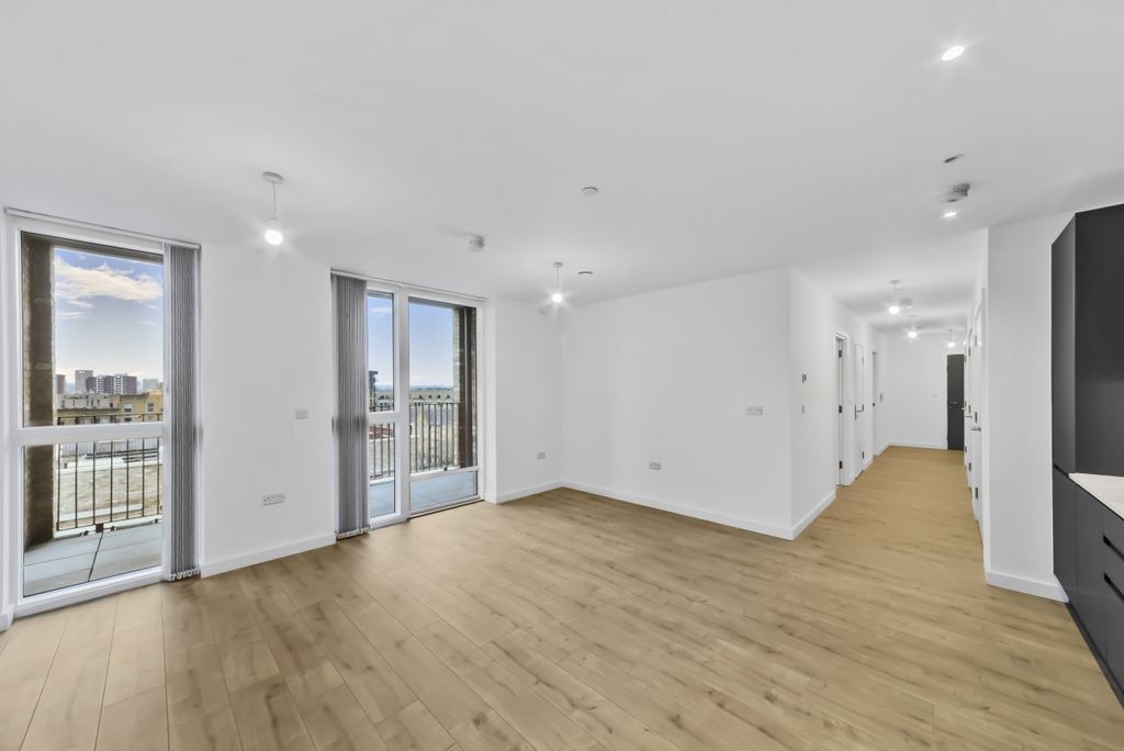 Property photo 1 of 14 Dsc_5130_High