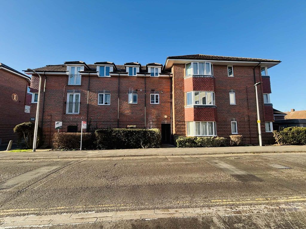 Property photo 3 of 14