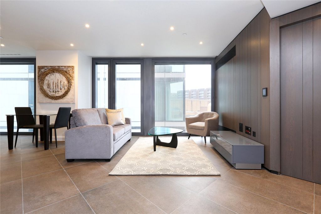 Property photo 1 of 9 Open Plan