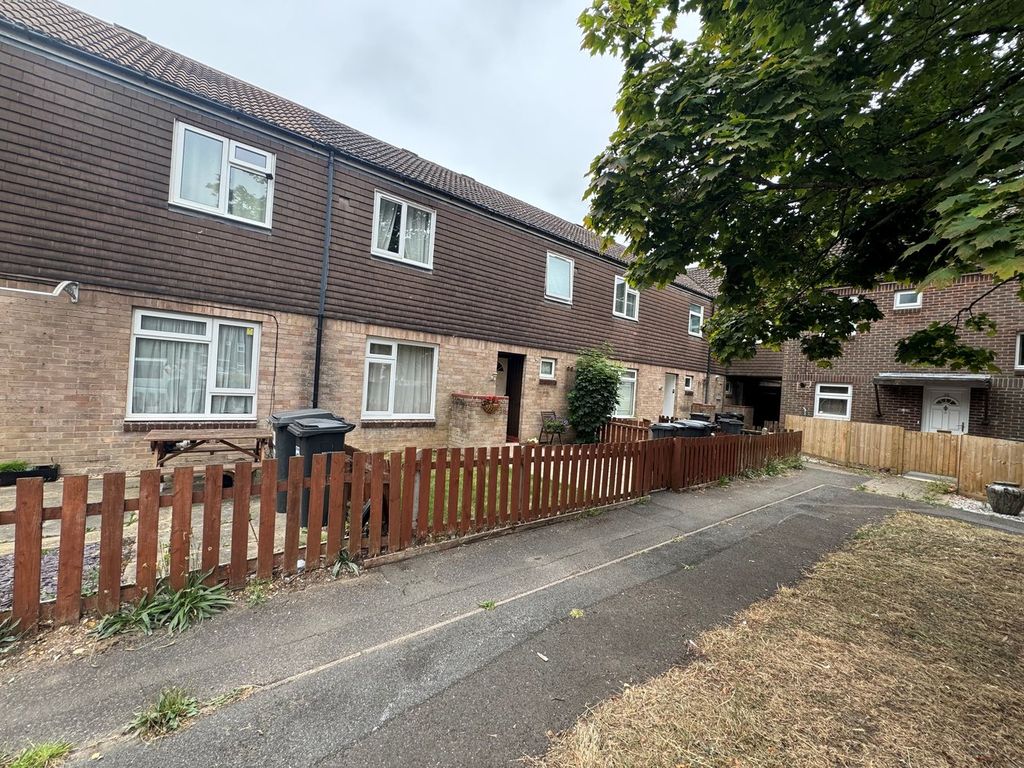 Property photo 1 of 1