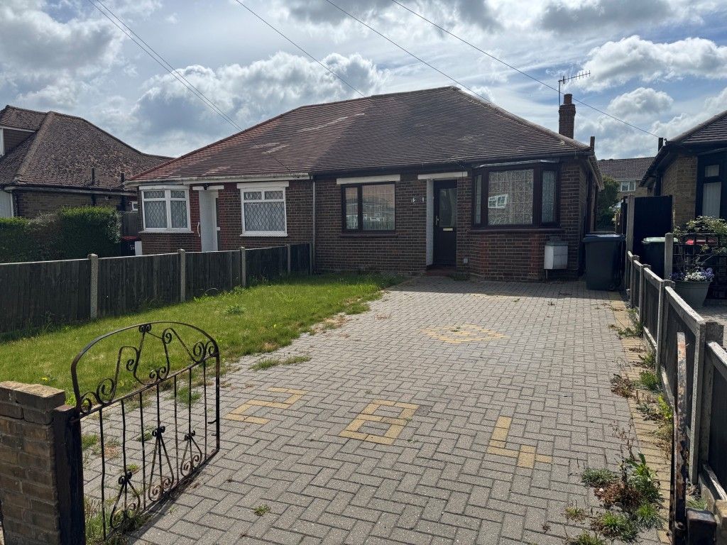 Property photo 1 of 12 Front Of Bungalow Showing Front Parking And Garden
