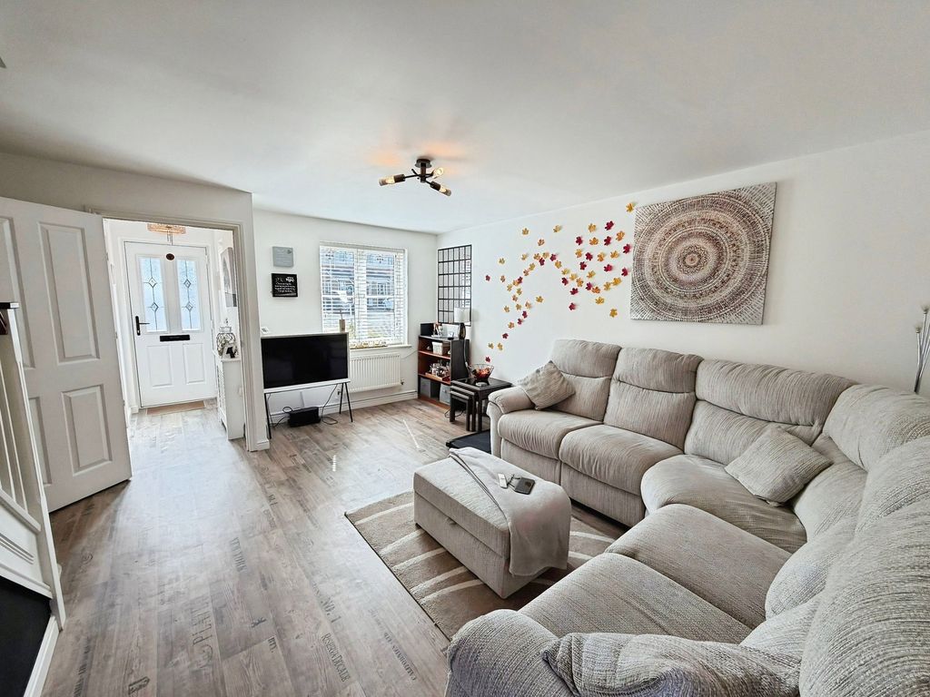 Property photo 3 of 29