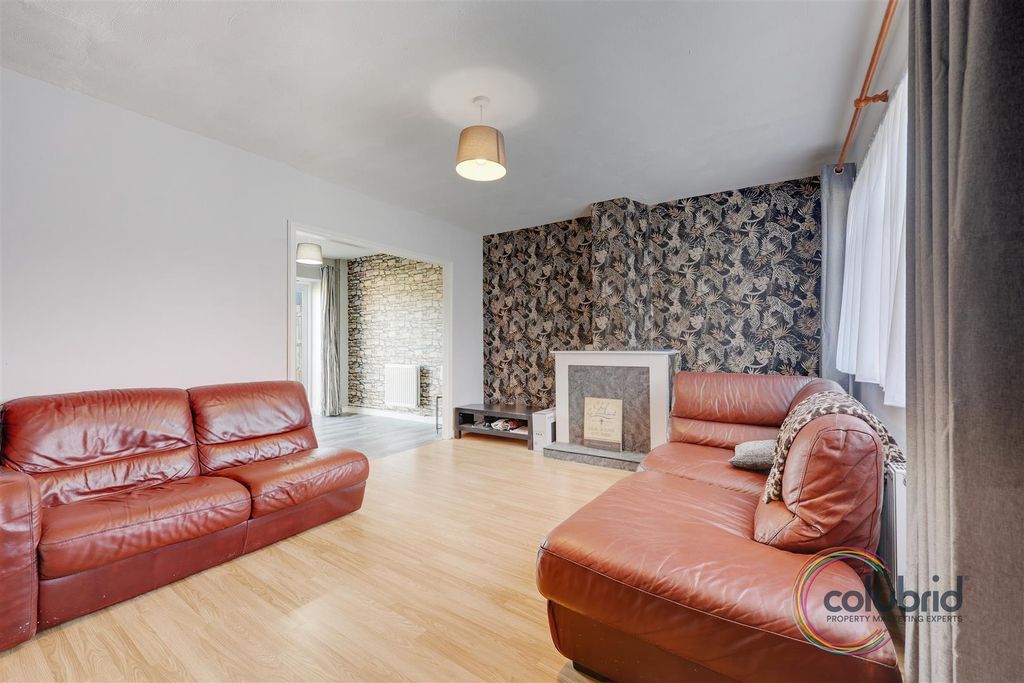 Property photo 3 of 23 0G1A0200-0G1A0204.Jpg