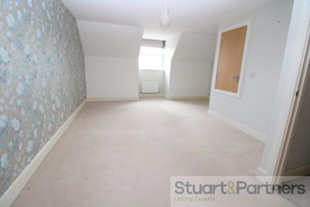 Additional image 6 of 4 bed terraced house to rentBarncroft Drive, Lindfield RH16