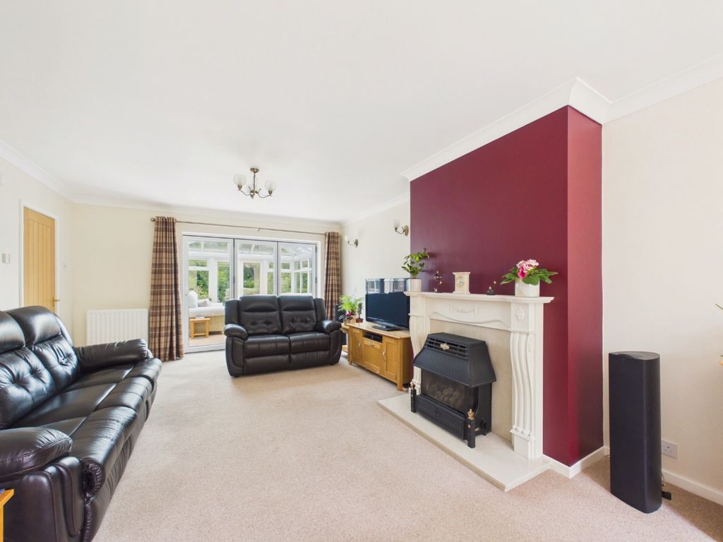 Property photo 3 of 23 5037994