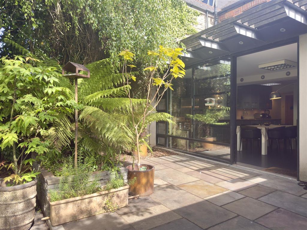Additional image 37 of 5 bed semi-detached house for saleVictoria Road, Penarth CF64