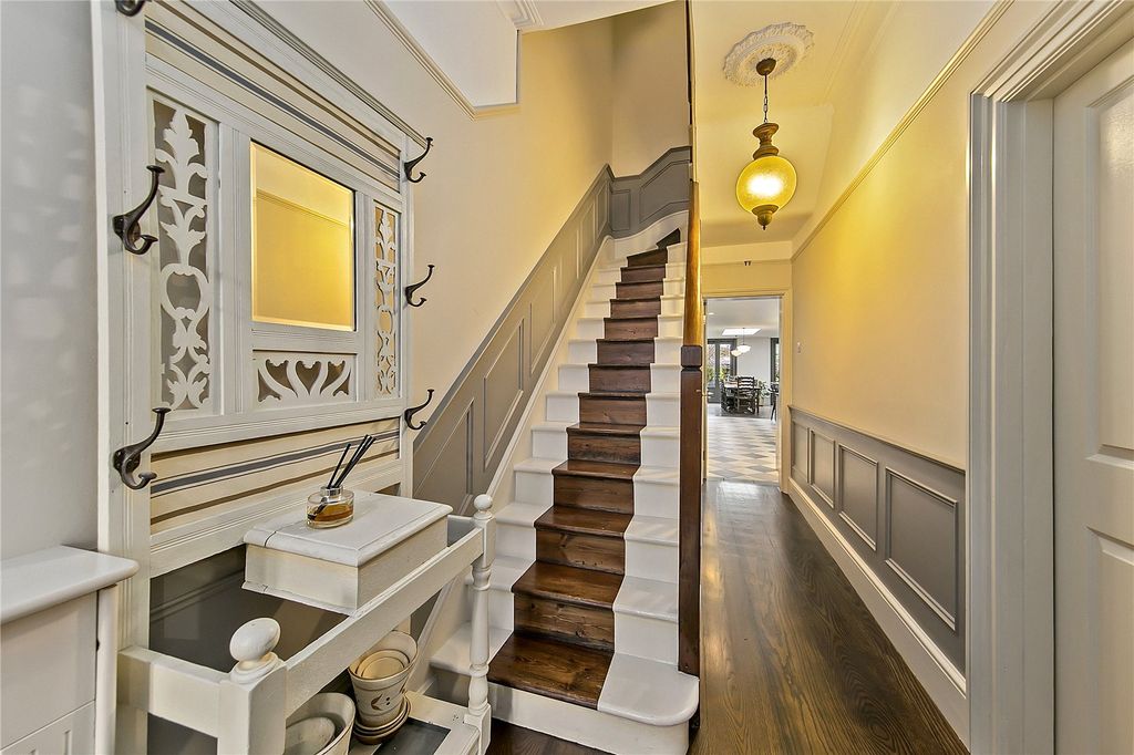 Additional image 9 of 6 bed semi-detached house for saleUxbridge Road, Hampton TW12