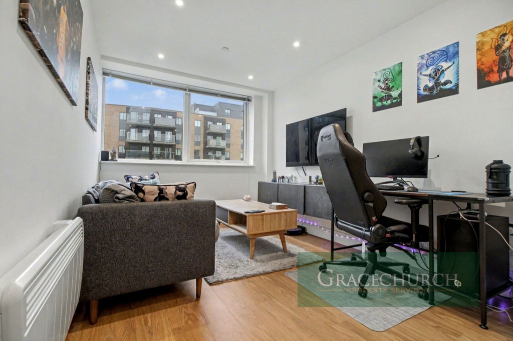 Property photo 2 of 10 Gallery