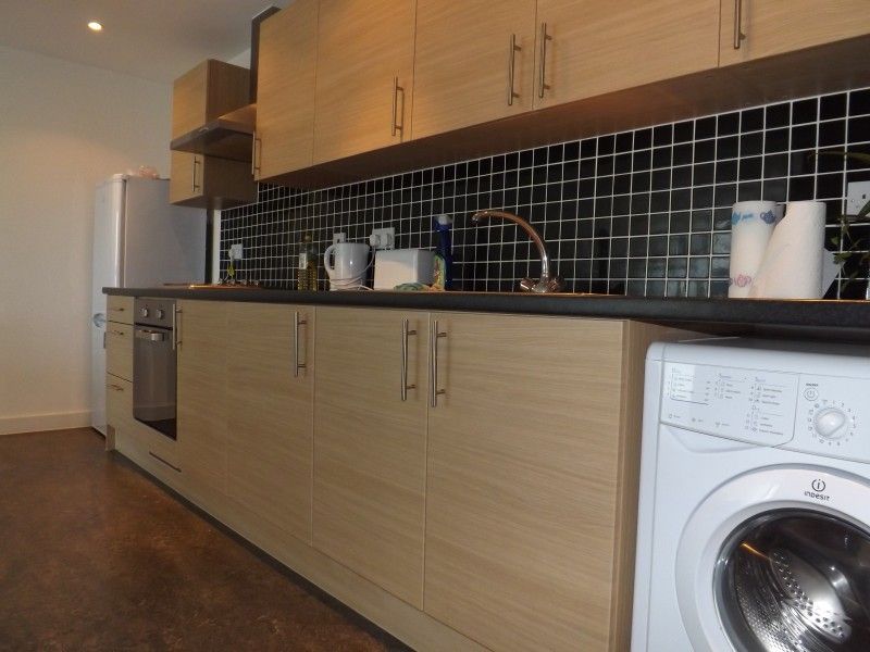 Property photo 3 of 6