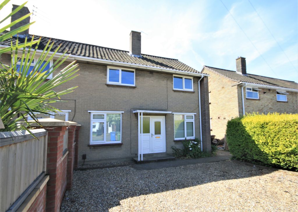 Property photo 1 of 11 Img_2444