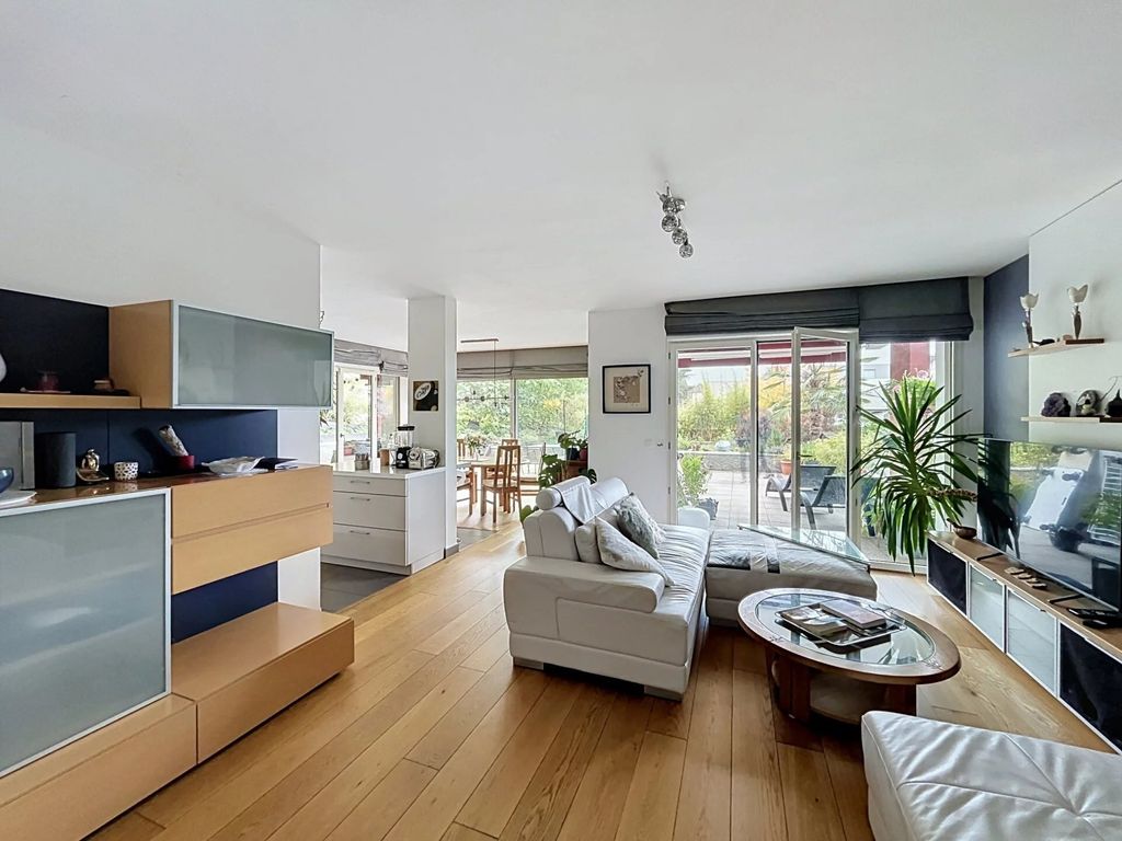 Property photo 1 of 8 Evian-Les-Bains – T4 – City Center